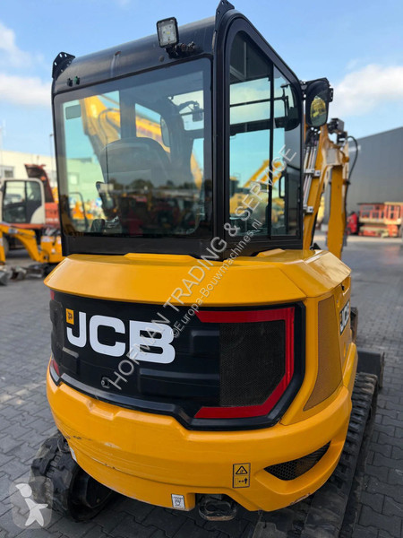 Багер JCB 36C-1