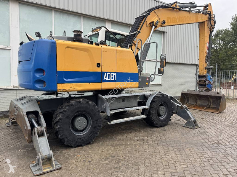 Багер Liebherr