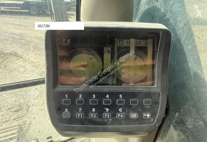جرافة Hitachi / Swiss-Vehicle