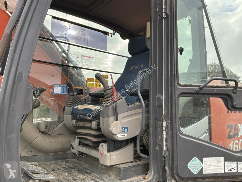 Excavator Hitachi ZX160 LC3