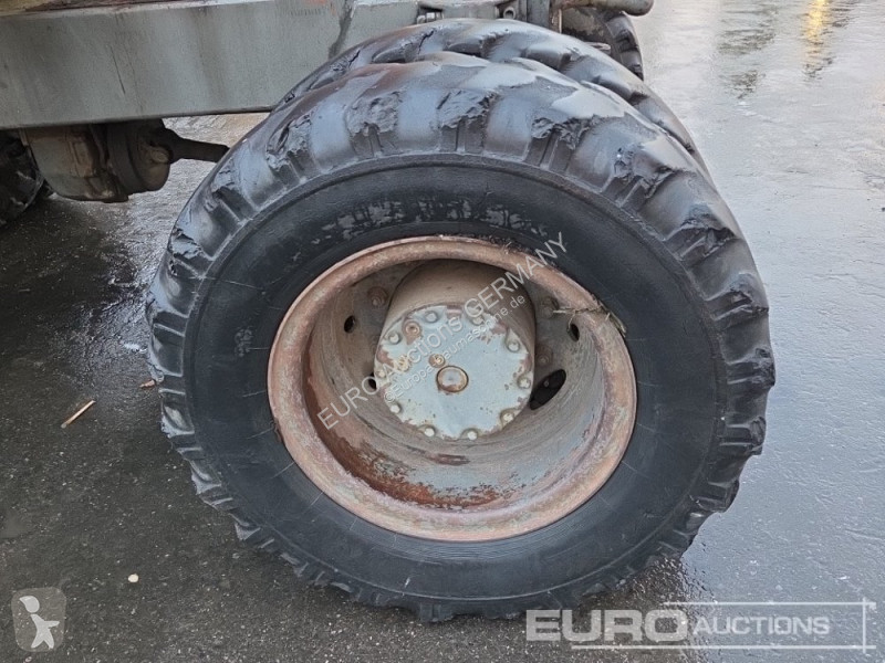 Skovel Atlas 1302E