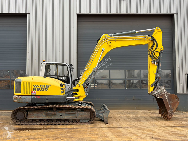 جرافة Wacker Neuson