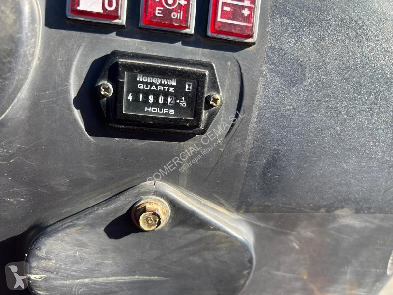 جرافة Kubota