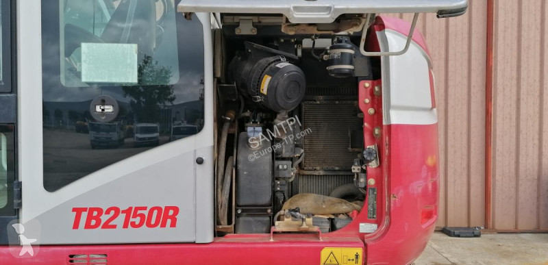 جرافة Takeuchi 2150