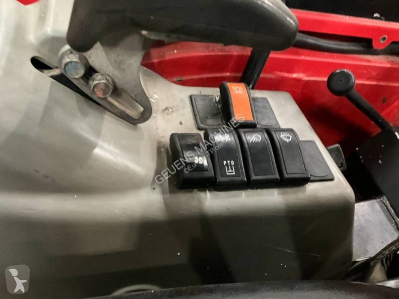 Escavadora Yanmar SV 16