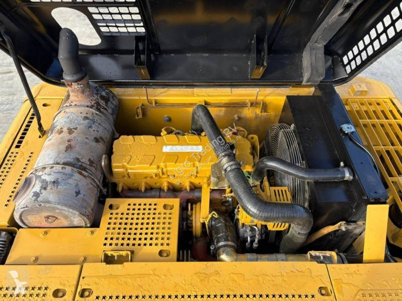 Graafmachine Caterpillar 330CL