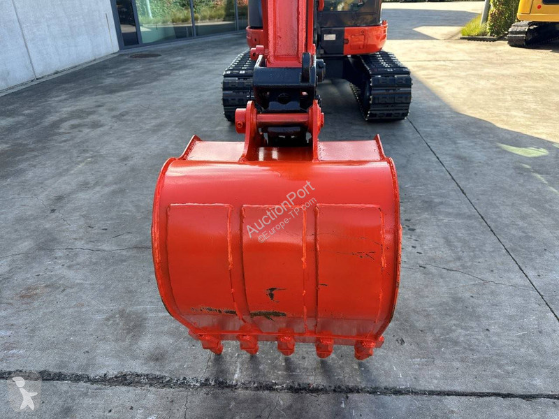 Escavadora Kubota KX155-3SZ