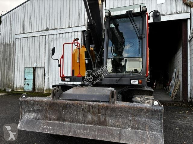Graafmachine Volvo 150E