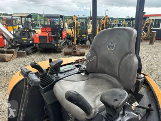Excavadora Case CX26C