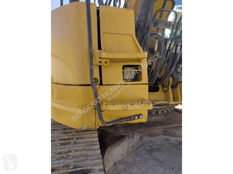 Kotrógép Caterpillar CR