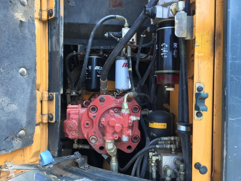Pelle Hyundai  ROBEX 235 LCR-9S