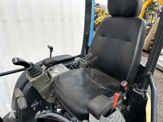 Escavadora Yanmar vio25-4 canopy