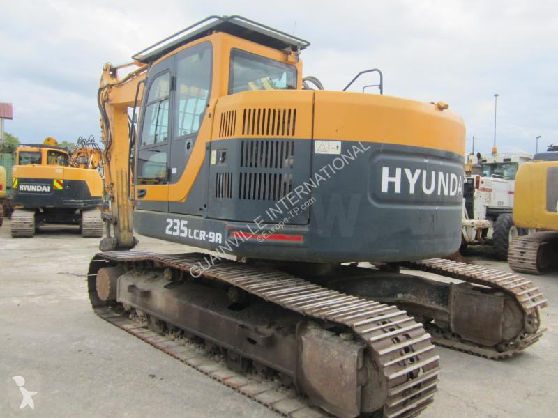 جرافة Hyundai  235 LCR 9A