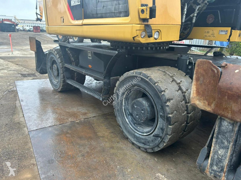 Excavator Caterpillar  MH3022