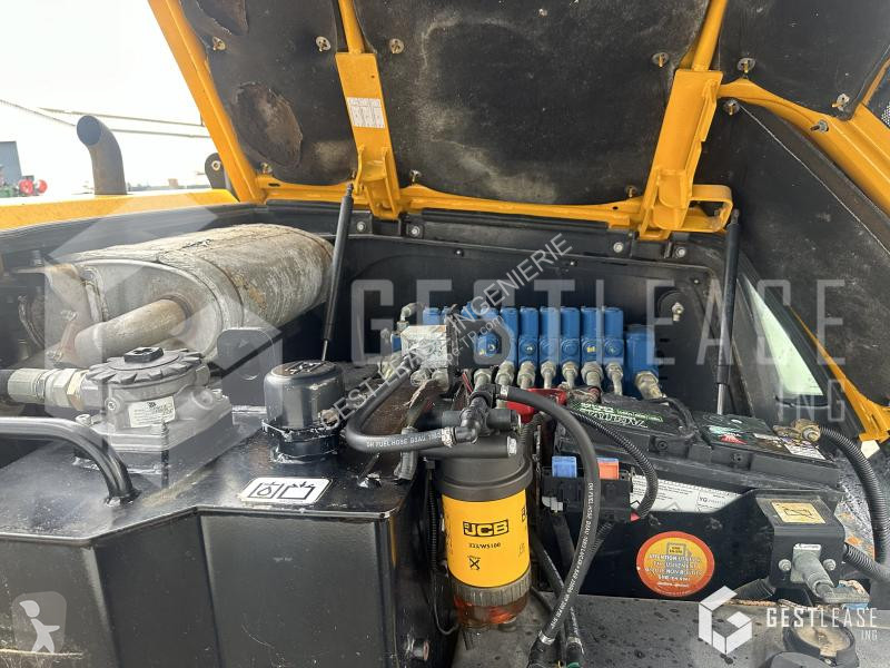 Escavatore JCB  85Z-1