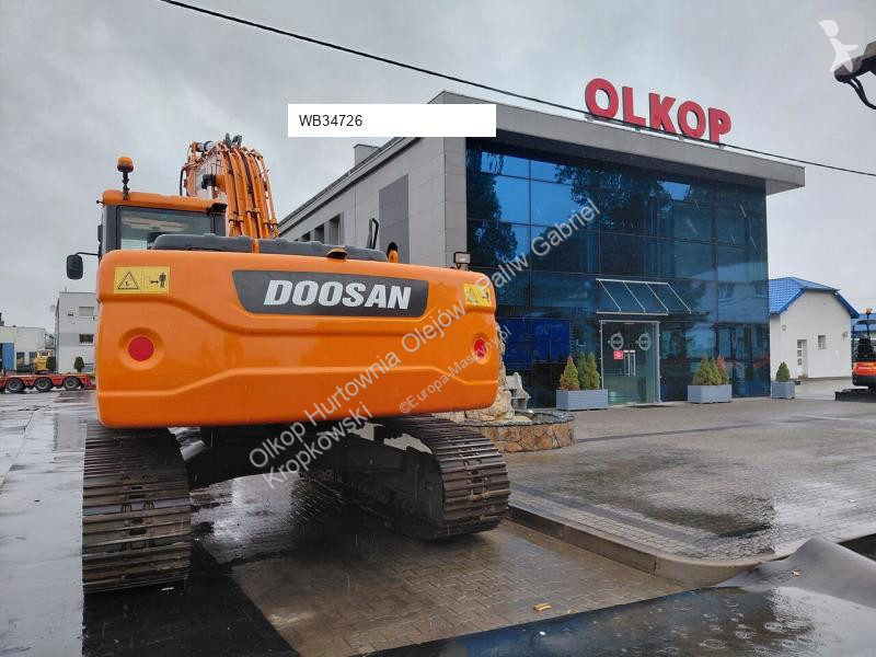 Excavator Doosan DX225