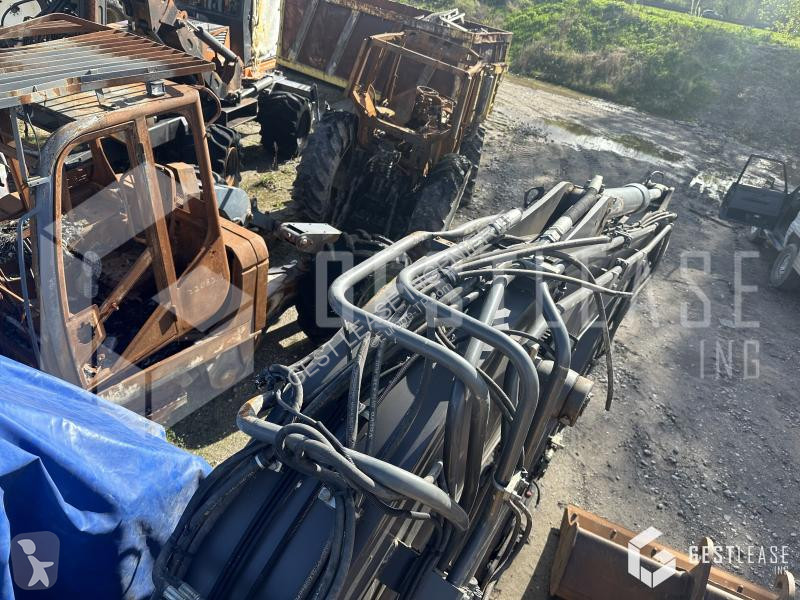 Escavadora Volvo ECR145 EL