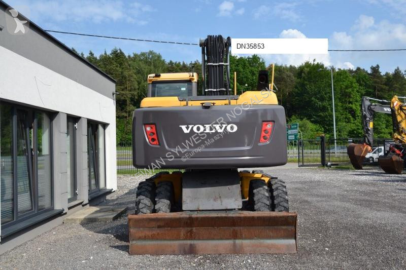 Escavadora Volvo