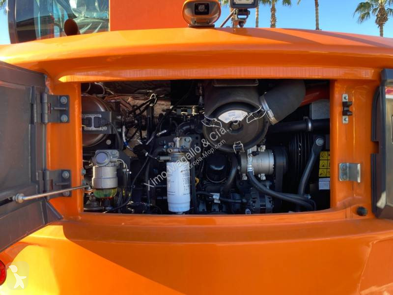 Excavator Doosan DX100W-7