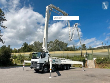 Pompe à béton Mercedes