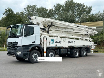 Pompe à béton Mercedes