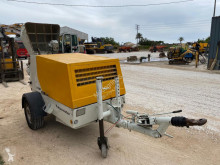 Pompe à béton Putzmeister M 740