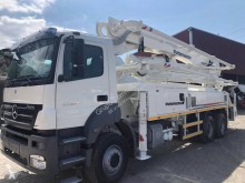 Mercedes betonpumpa AXOR 3340