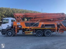 Mercedes betonpumpa AXOR 3340