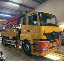Sermac Mercedes-Benz Atego 26m 4 section Concrete truck gebrauchte Betonpumpe