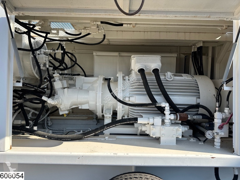 Beton Schwing Stetter 320 bar hydraulic, 154...