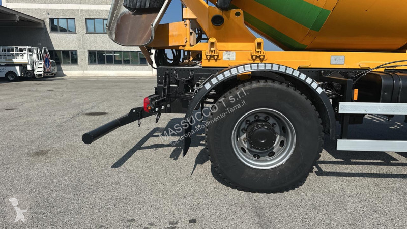 Béton MAN TGM 18.330 4X4