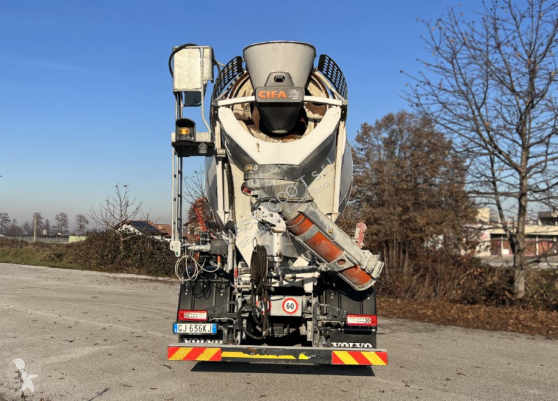 Betonárske zariadenie Volvo FMX 13 8x4