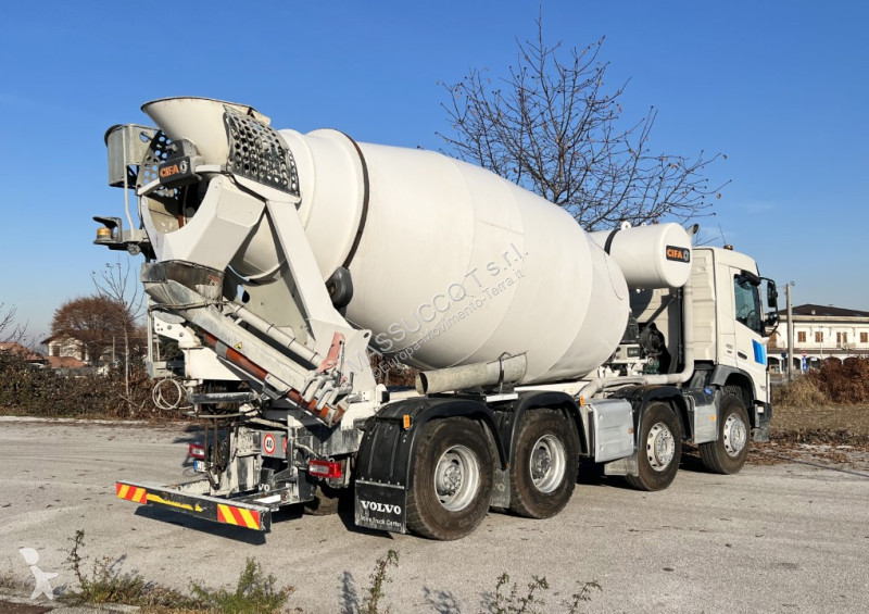 Betonárske zariadenie Volvo FMX 13 8x4