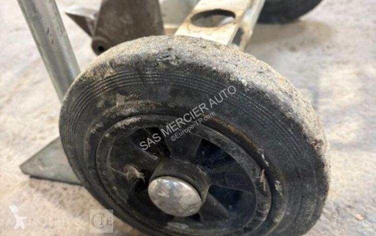Бетон Wacker Neuson brise beton essence