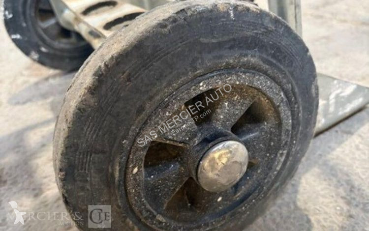 Бетон Wacker Neuson brise beton essence