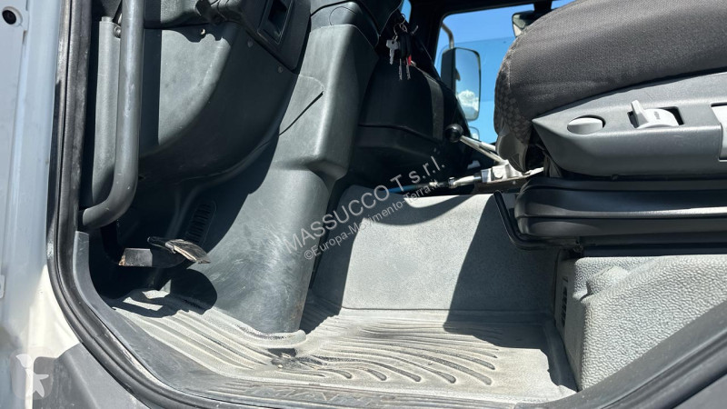 اسمنت MAN TGA 18.310 4x4