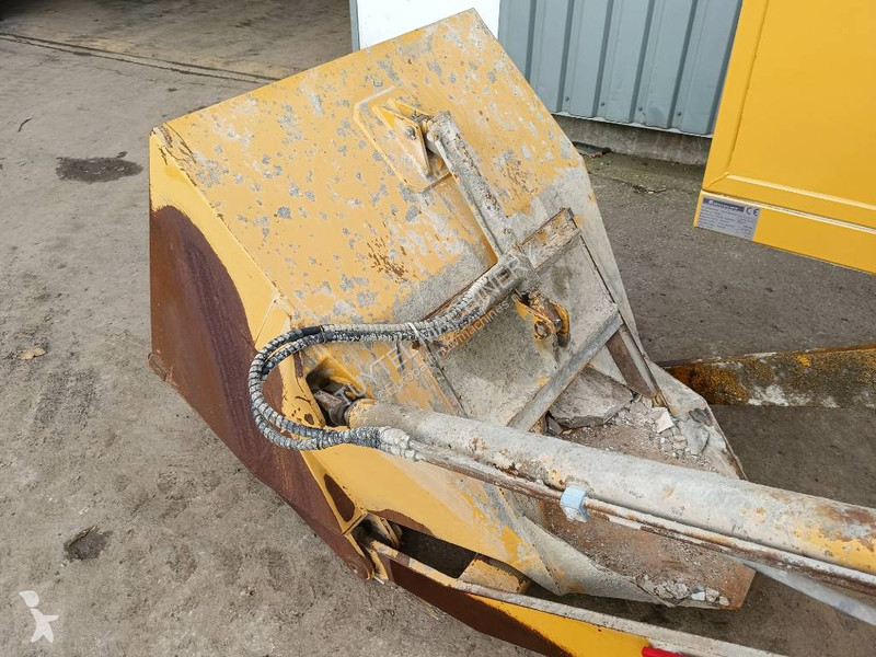Betong Carmix 5.5 XL self loading beton mixer +...