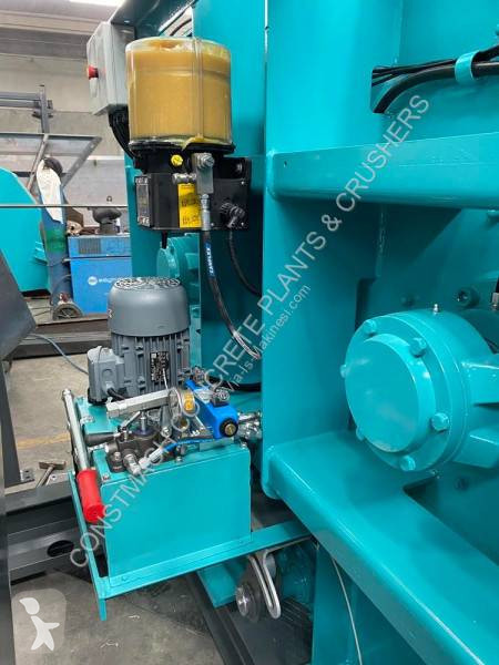 Betong Constmach Double Shaft Concrete Mixer...