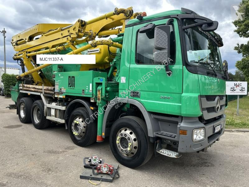 Camion Mercedes ACTROS 3241 8x4 PUMI PM M 21-3...