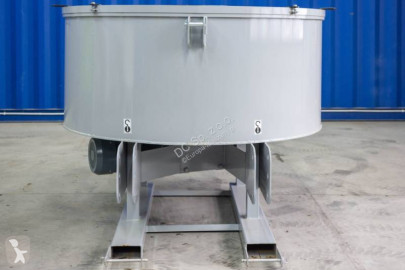 DC Betonmischer / Electric concrete mixer / Malaxeur à béton électrique / Betoniarka elektryczna 1000 l