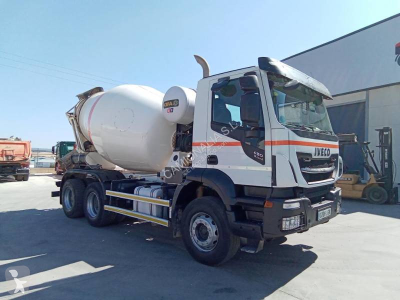 شاحنة Iveco