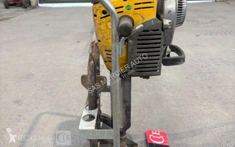 Бетон Wacker Neuson brise beton essence