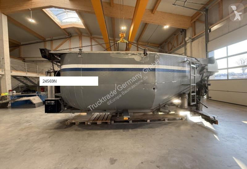 Бетоновоз  Isoliertaufbau / Deckel / Swiss-Vehicle