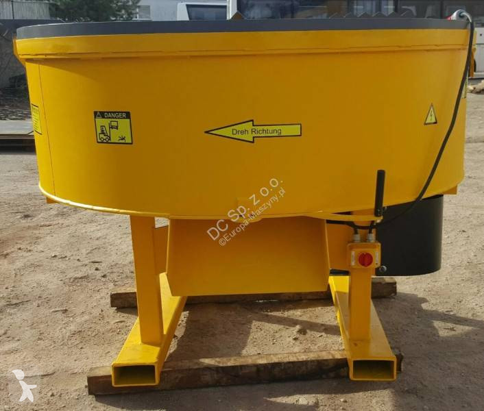 Beton DC Betonmischer / Electric concrete mixer...