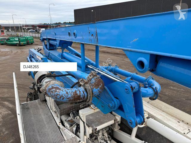 Béton Scania P370 6x4 Liebherr THP140H 24 M4 XH...