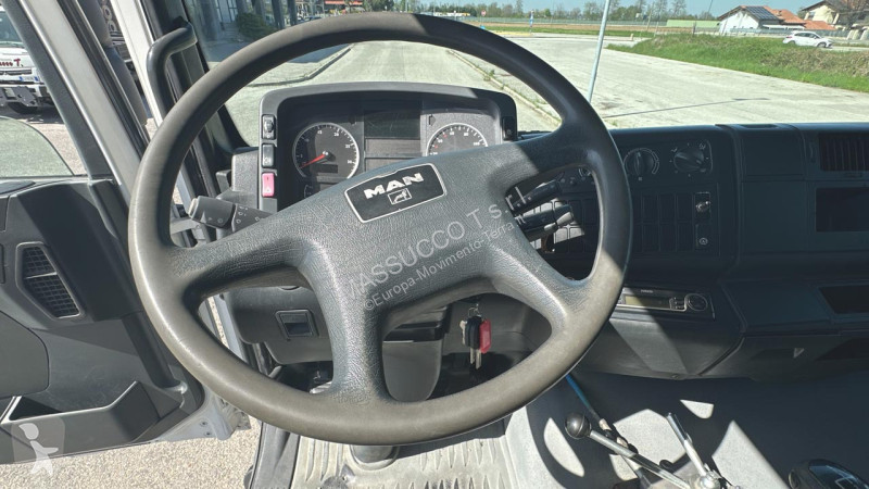 اسمنت MAN TGA 18.310 4x4