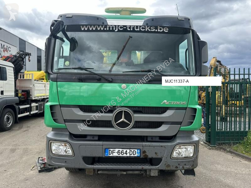 Camion Mercedes ACTROS 3241 8x4 PUMI PM M 21-3...