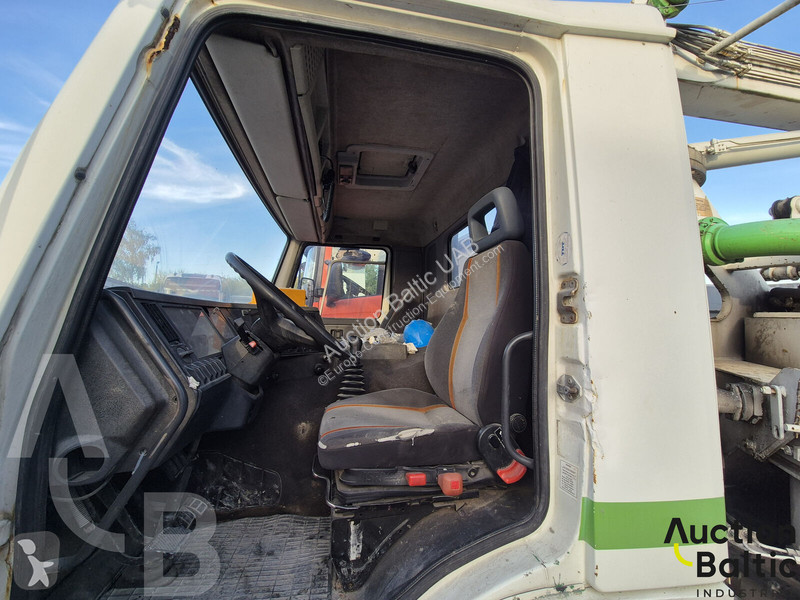 Béton Volvo FL7