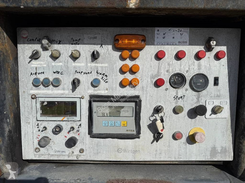 اسمنت Wirtgen WM400 + Broshuis Trailer -...