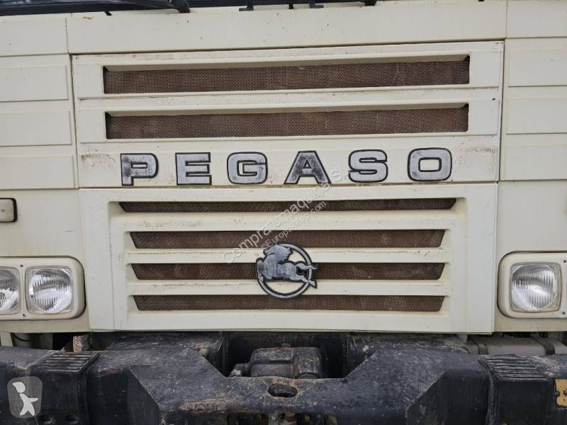 اسمنت Pegaso 2323K